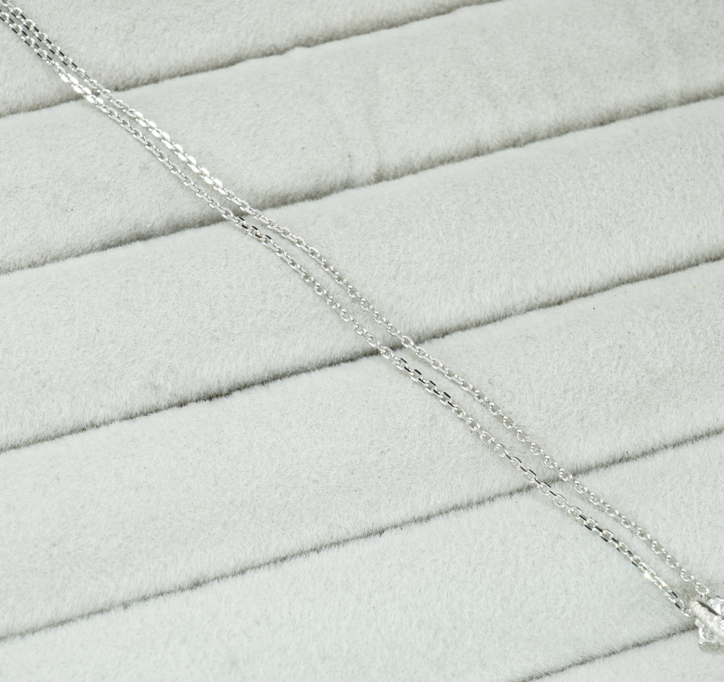 ルビー ネックレス