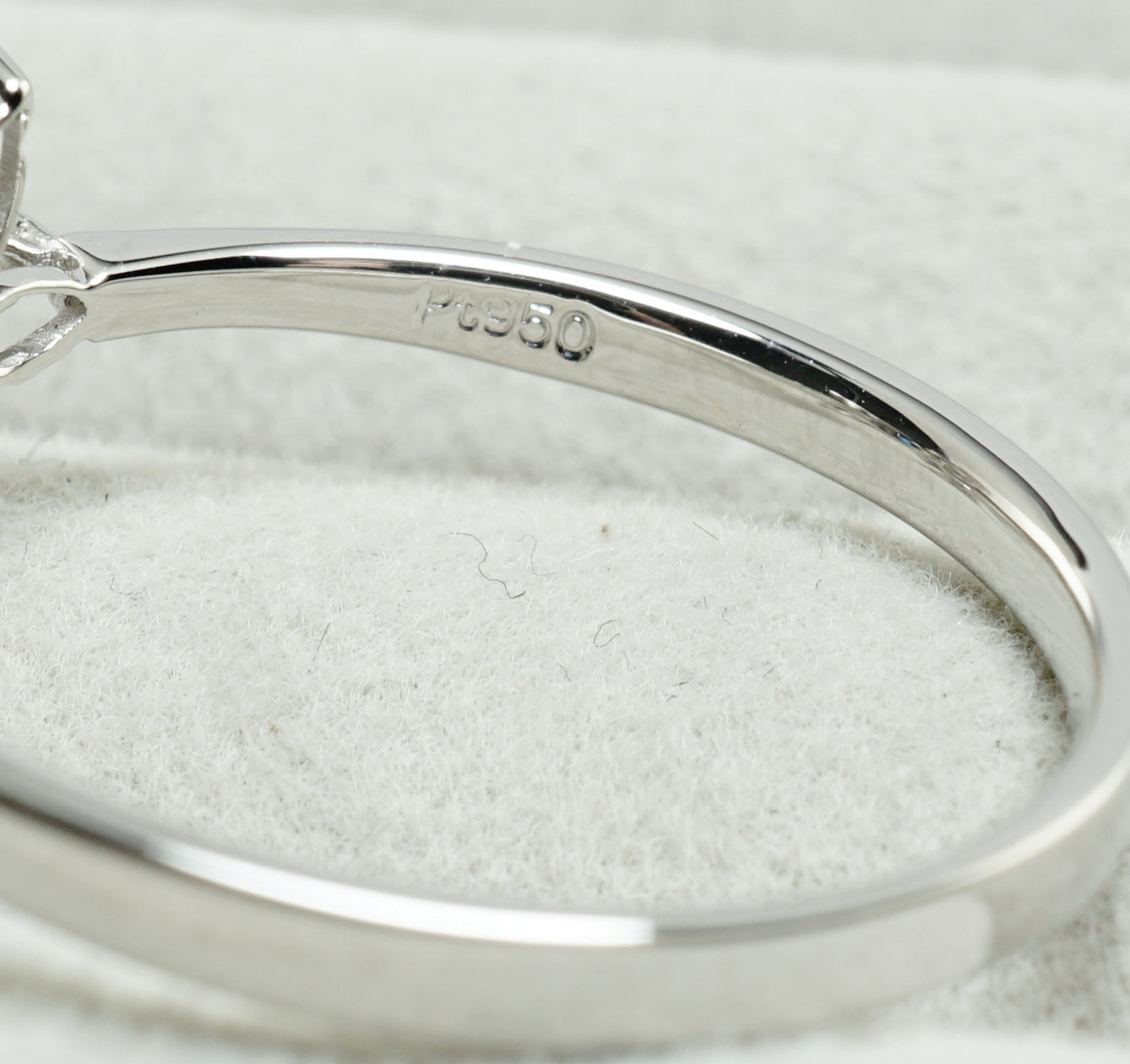 サファイア リング