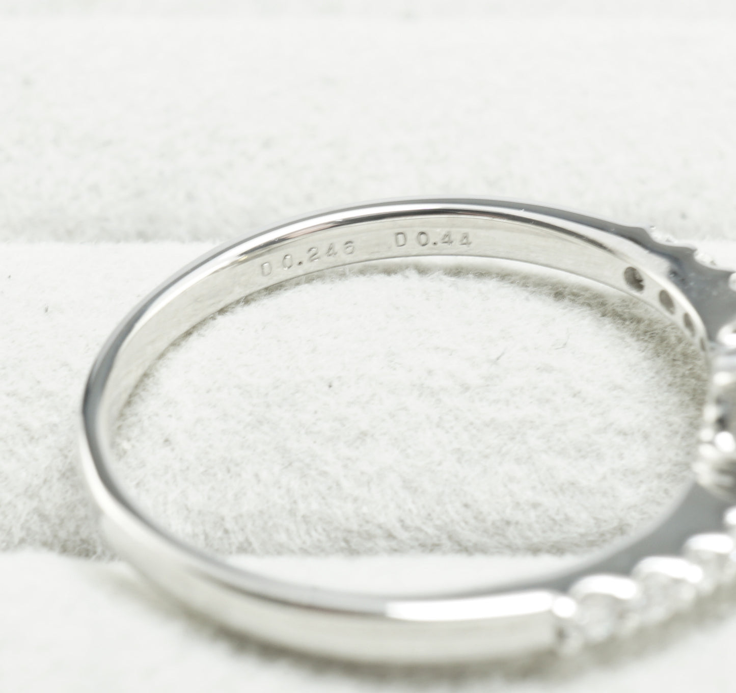 ダイヤモンド リング