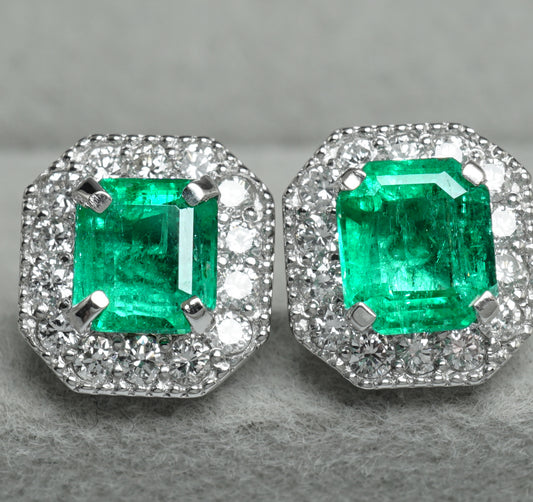 エメラルド ピアス