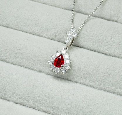 ルビー ネックレス