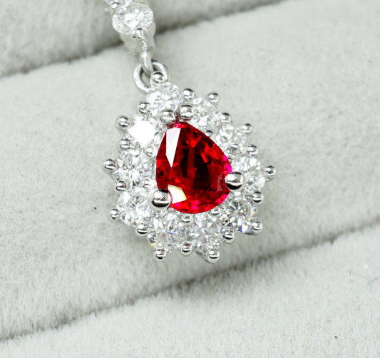 ルビー ネックレス