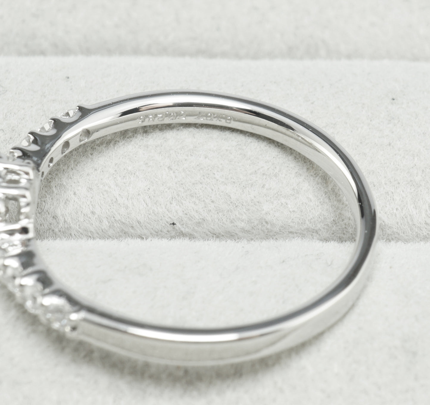 アレキサンドライト リング