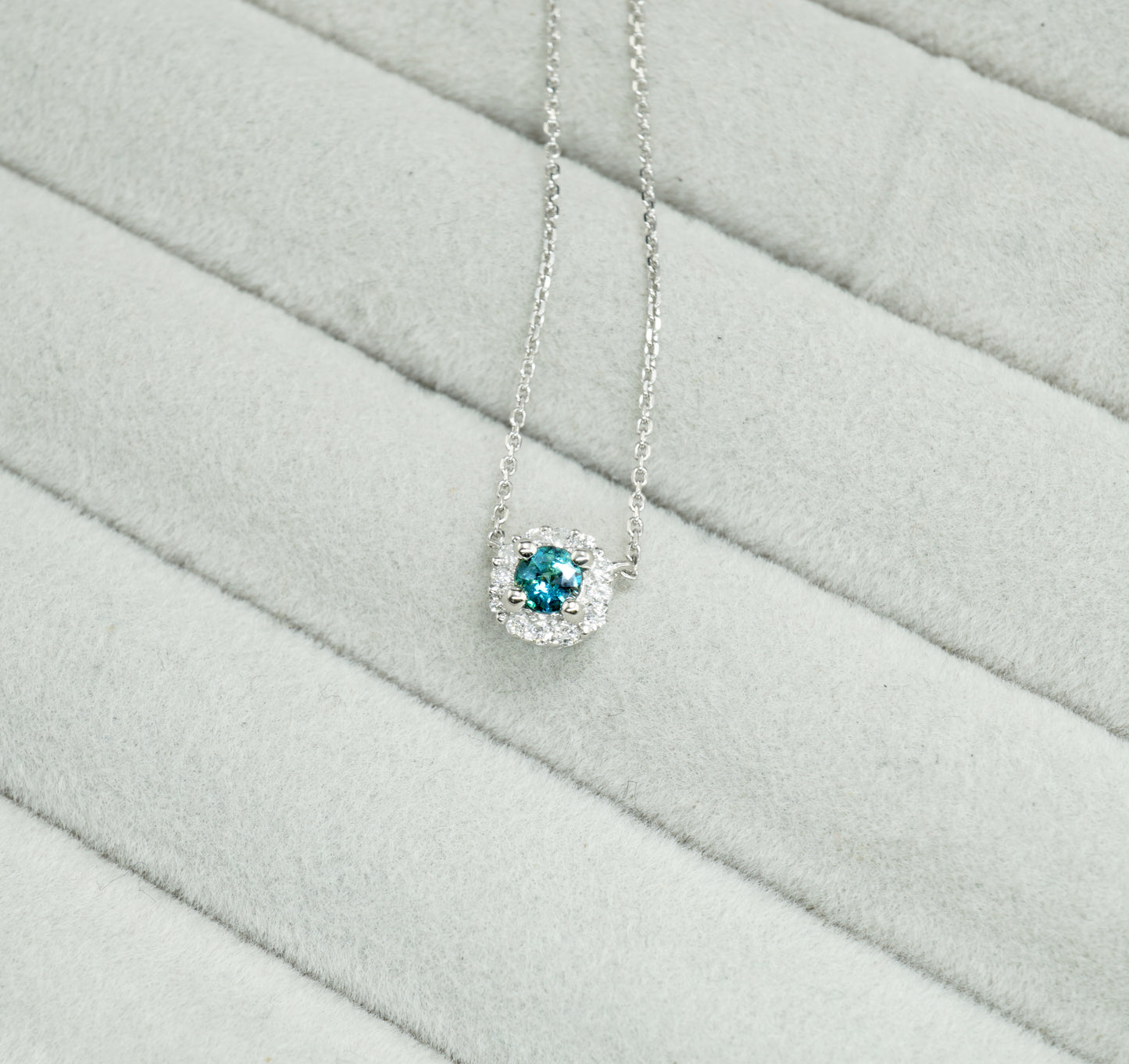 アレキサンドライト ネックレス