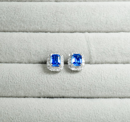 サファイア ピアス