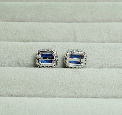 サファイア ピアス