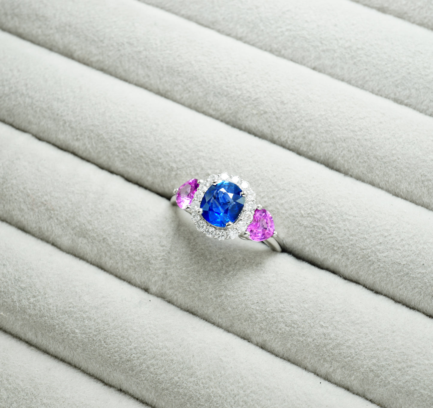 サファイア リング