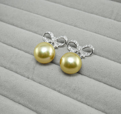 南洋白蝶真珠 ピアス