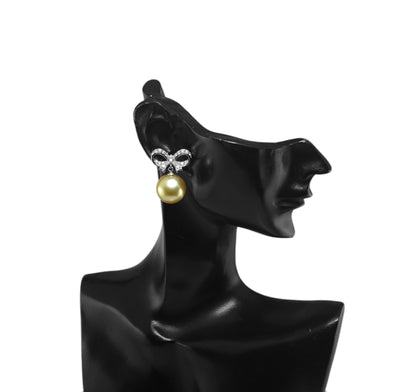 南洋白蝶真珠 ピアス