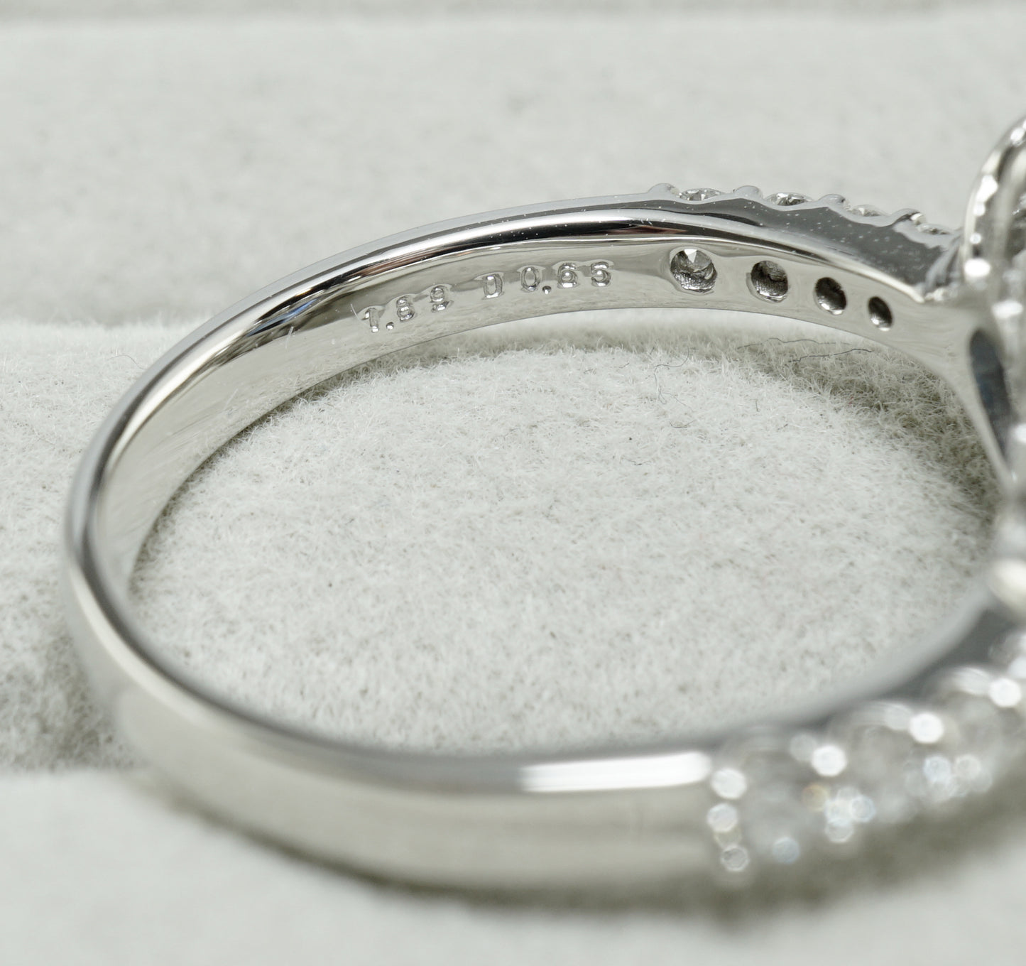 サファイア リング