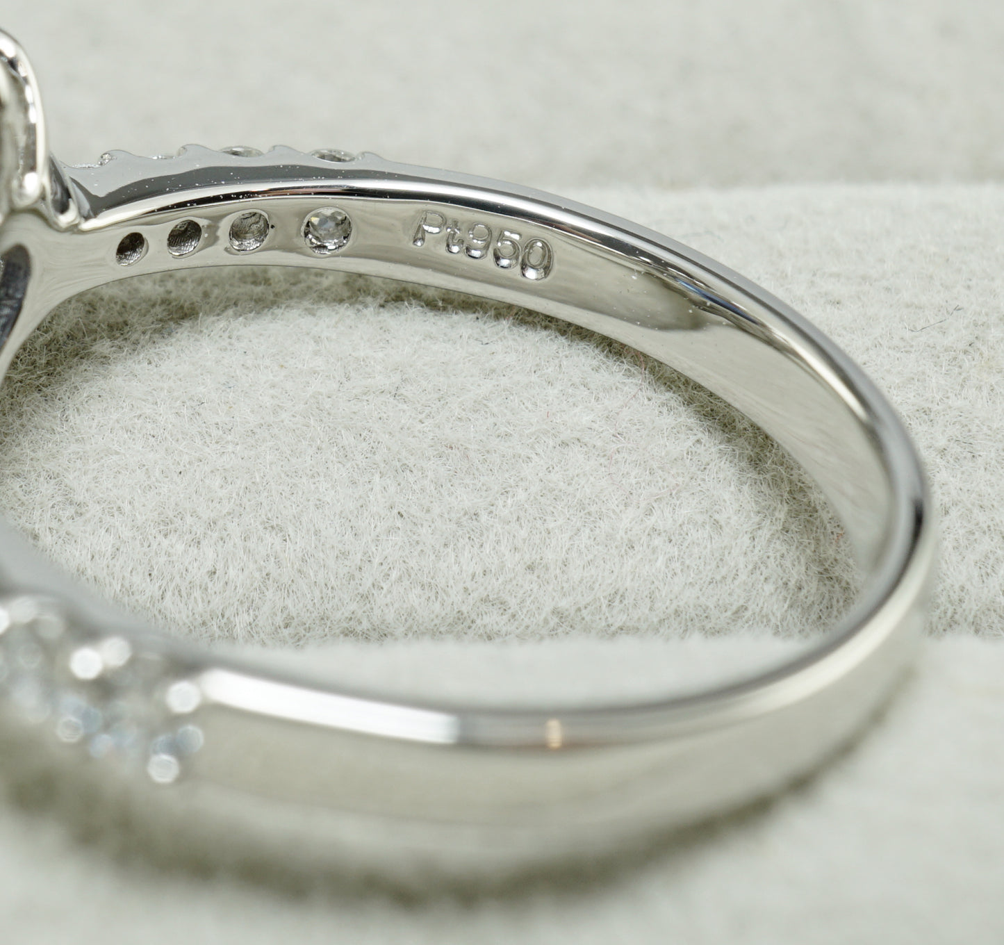 サファイア リング