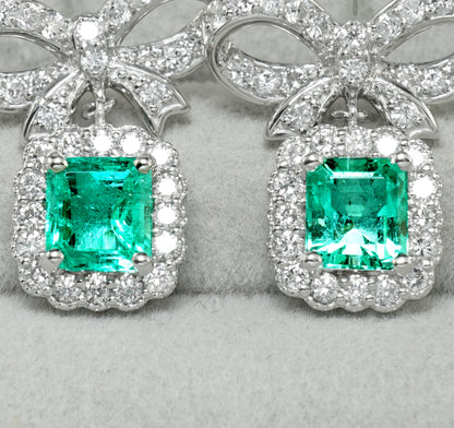 エメラルド ピアス