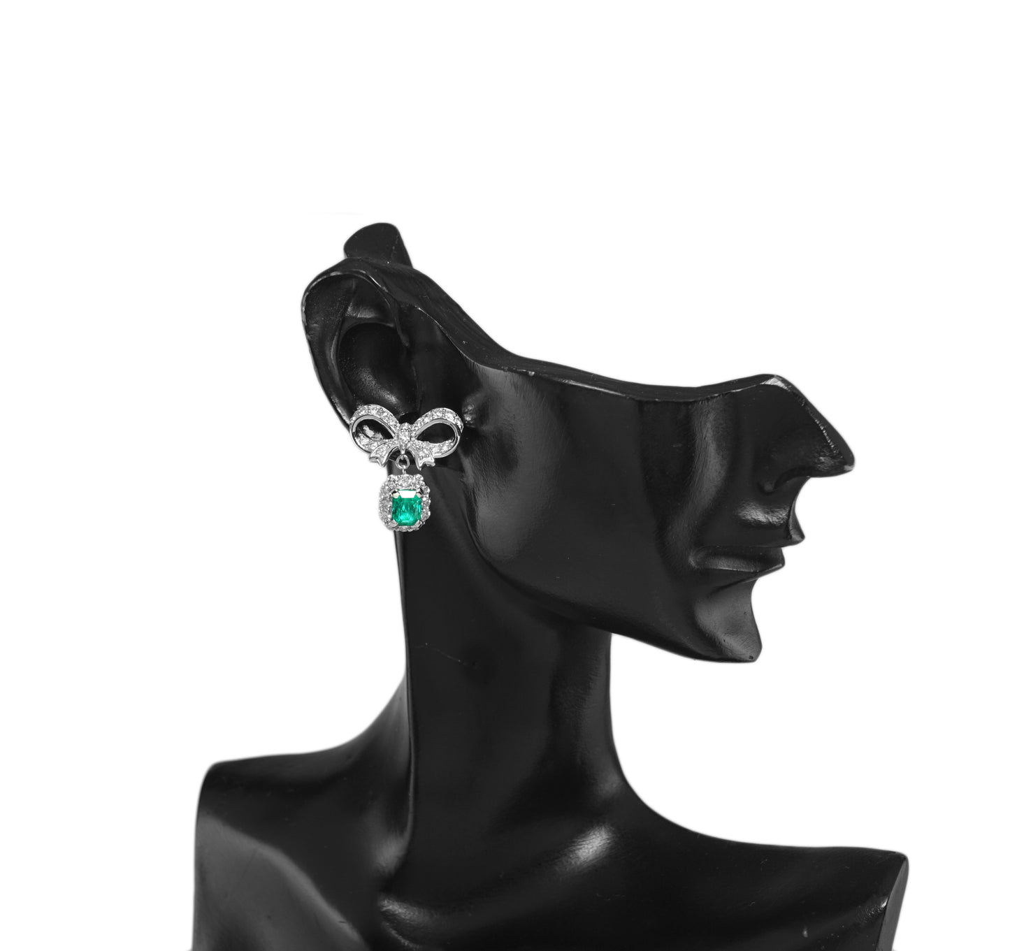 エメラルド ピアス