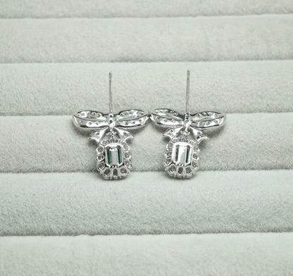 エメラルド ピアス