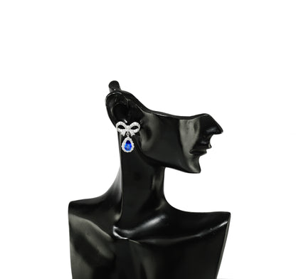 サファイア ピアス