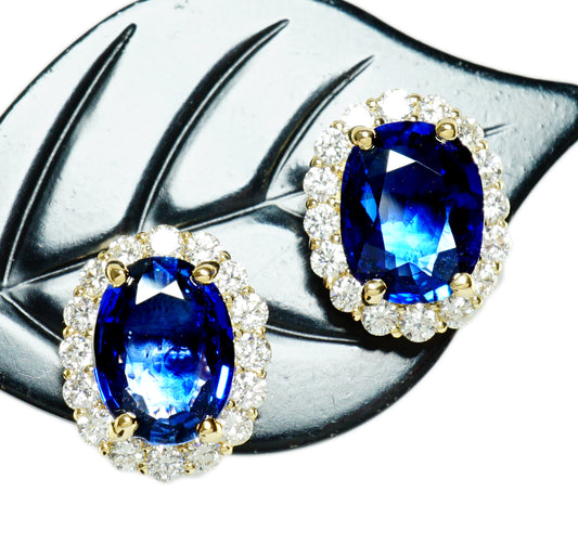 サファイア ピアス