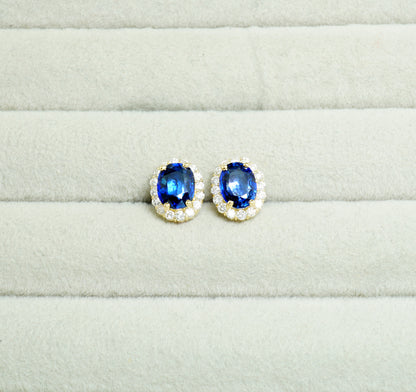 サファイア ピアス