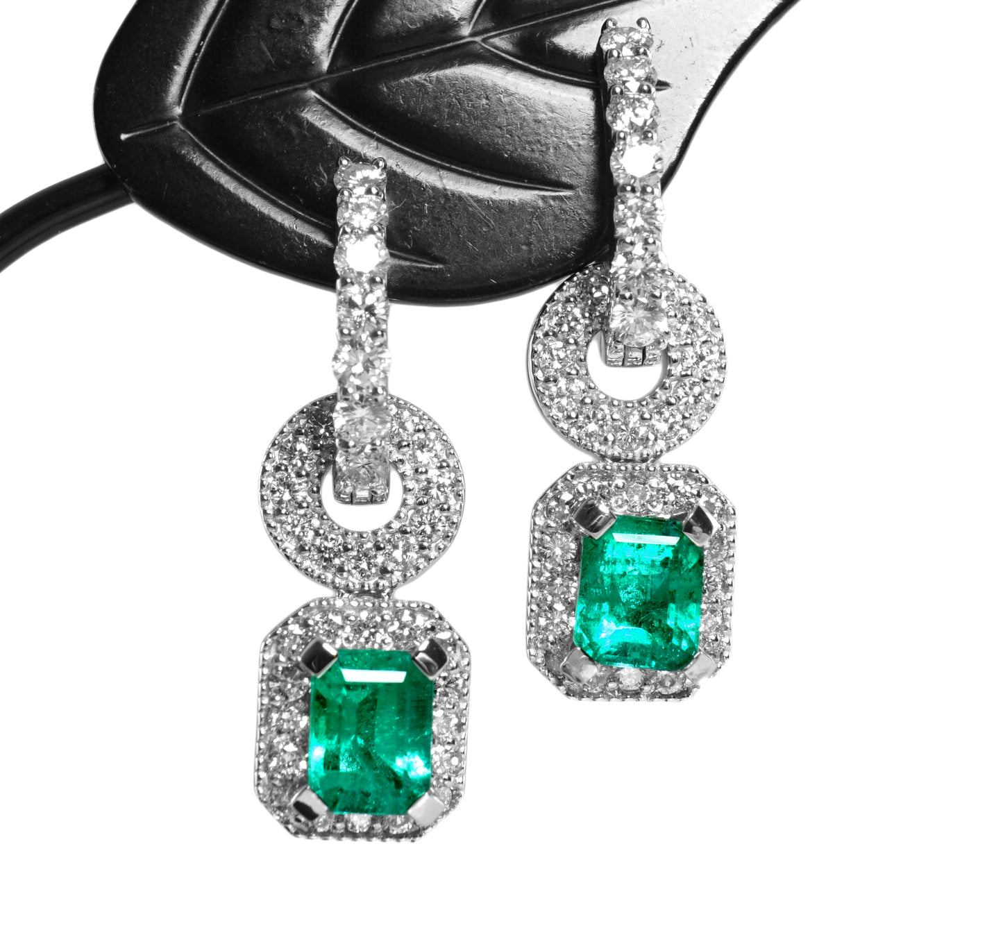 エメラルド ピアス