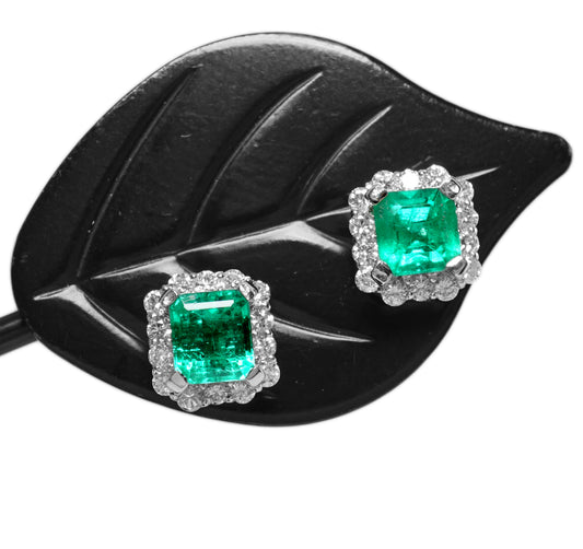 エメラルド ピアス