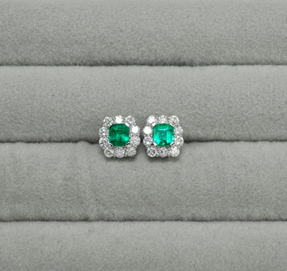 エメラルド ピアス