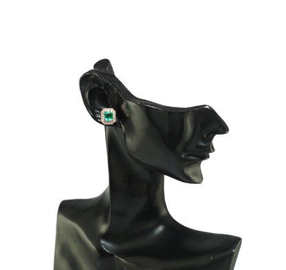 エメラルド ピアス