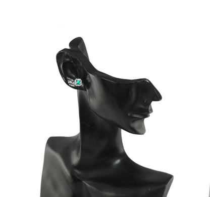 エメラルド ピアス