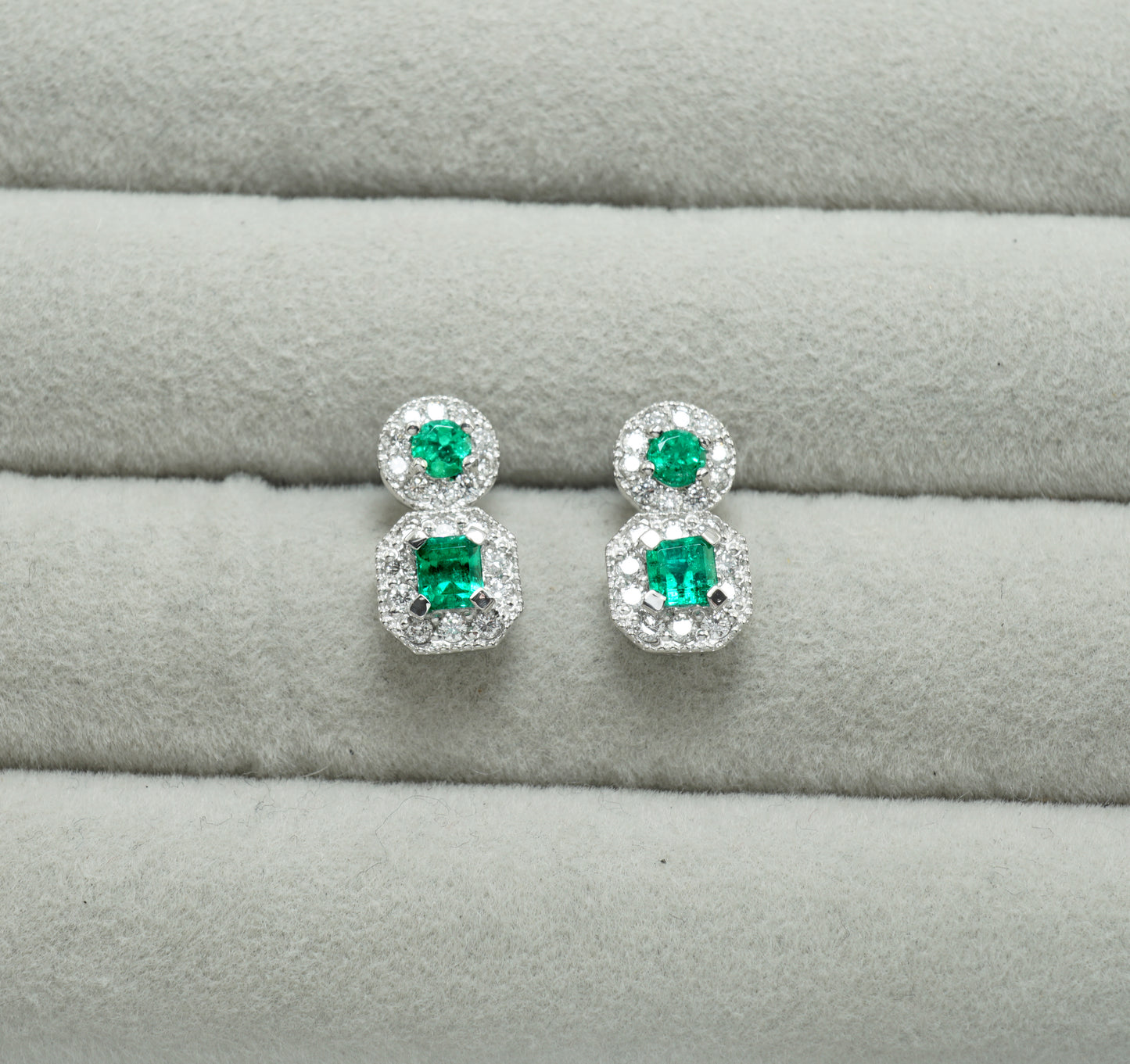 エメラルド ピアス