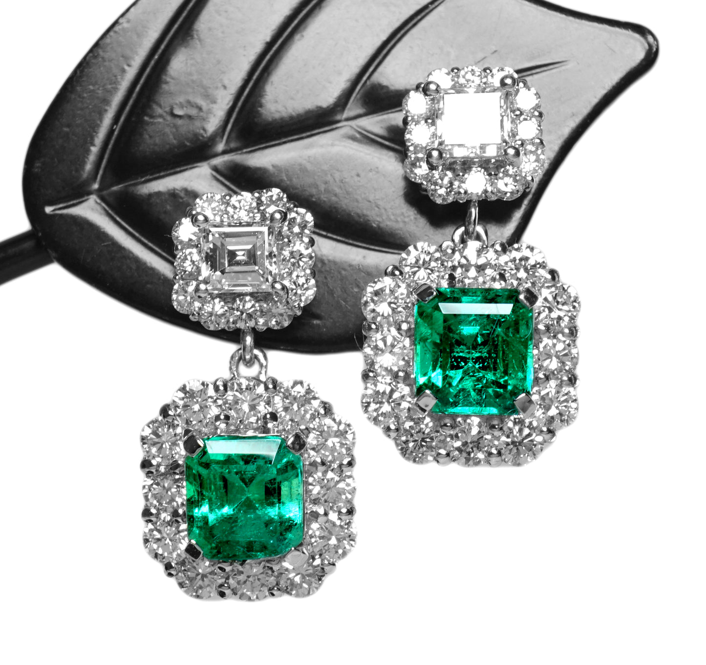 エメラルド ピアス