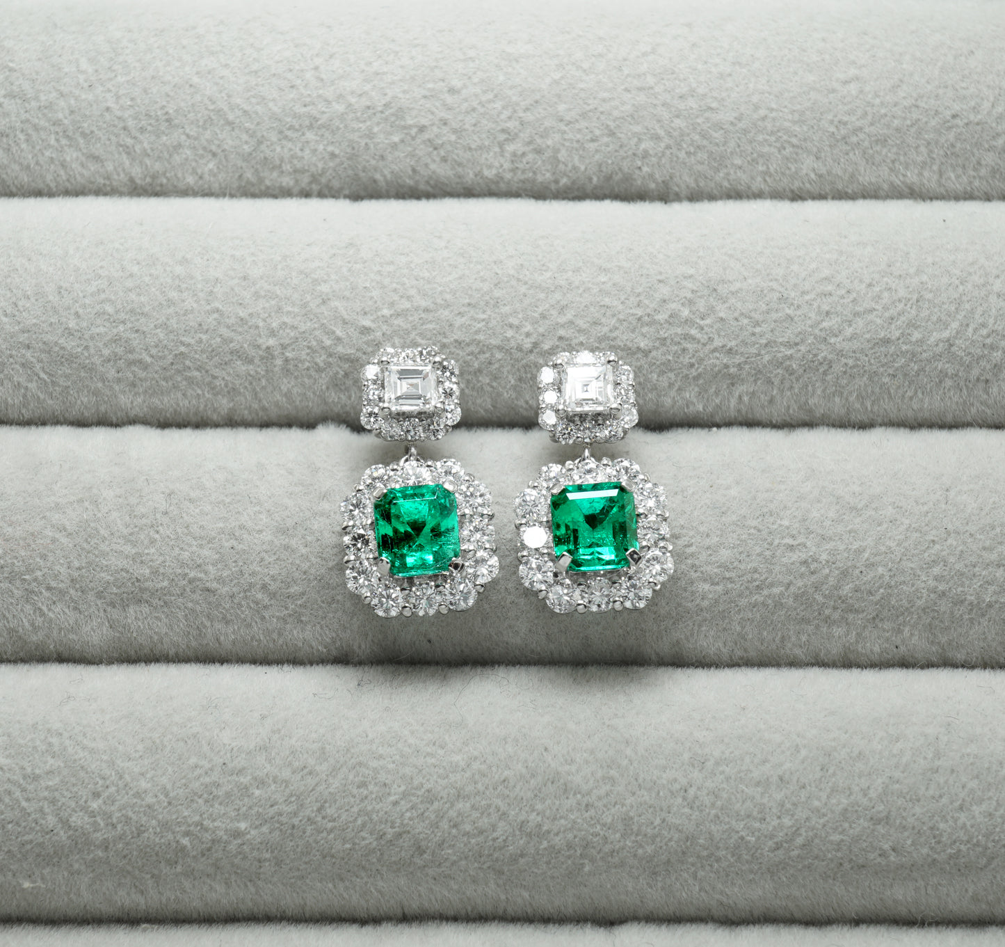 エメラルド ピアス