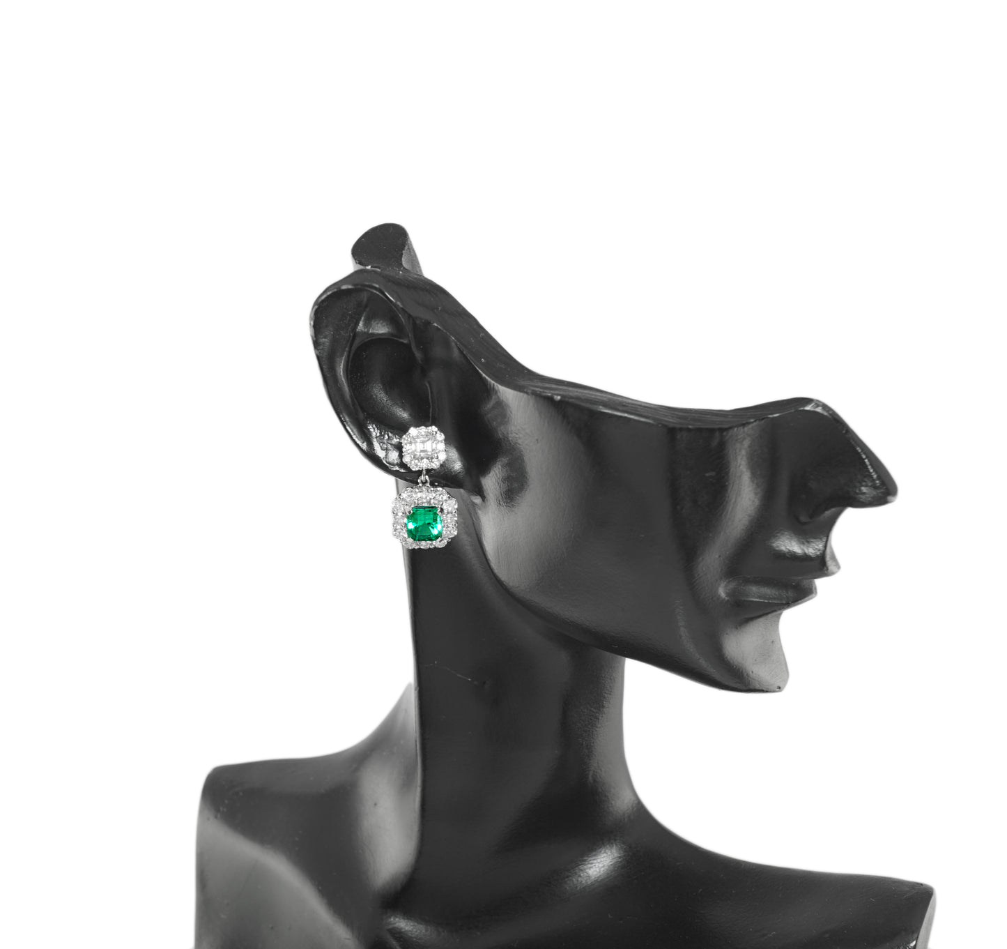 エメラルド ピアス