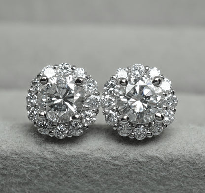 ダイヤモンド ピアス