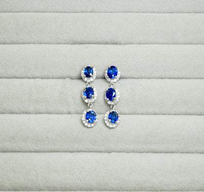 サファイア ピアス