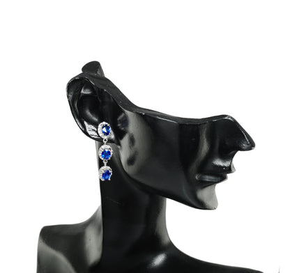 サファイア ピアス