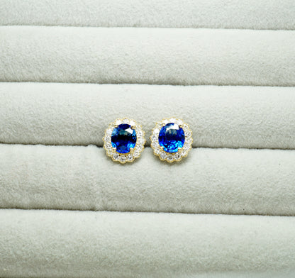 サファイア ピアス