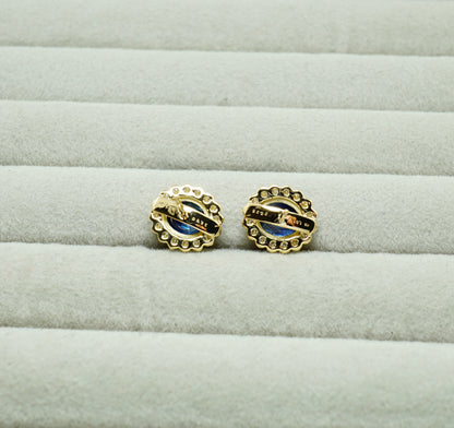 サファイア ピアス