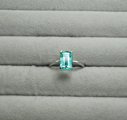 エメラルド リング