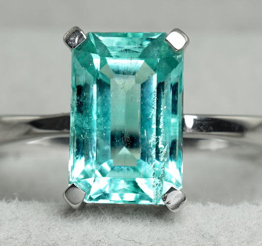 エメラルド リング