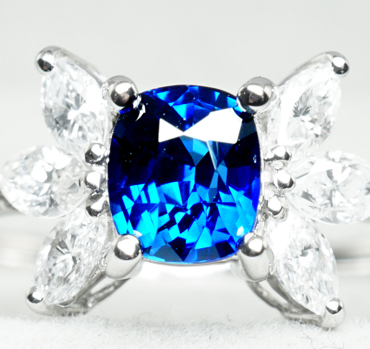 サファイア リング