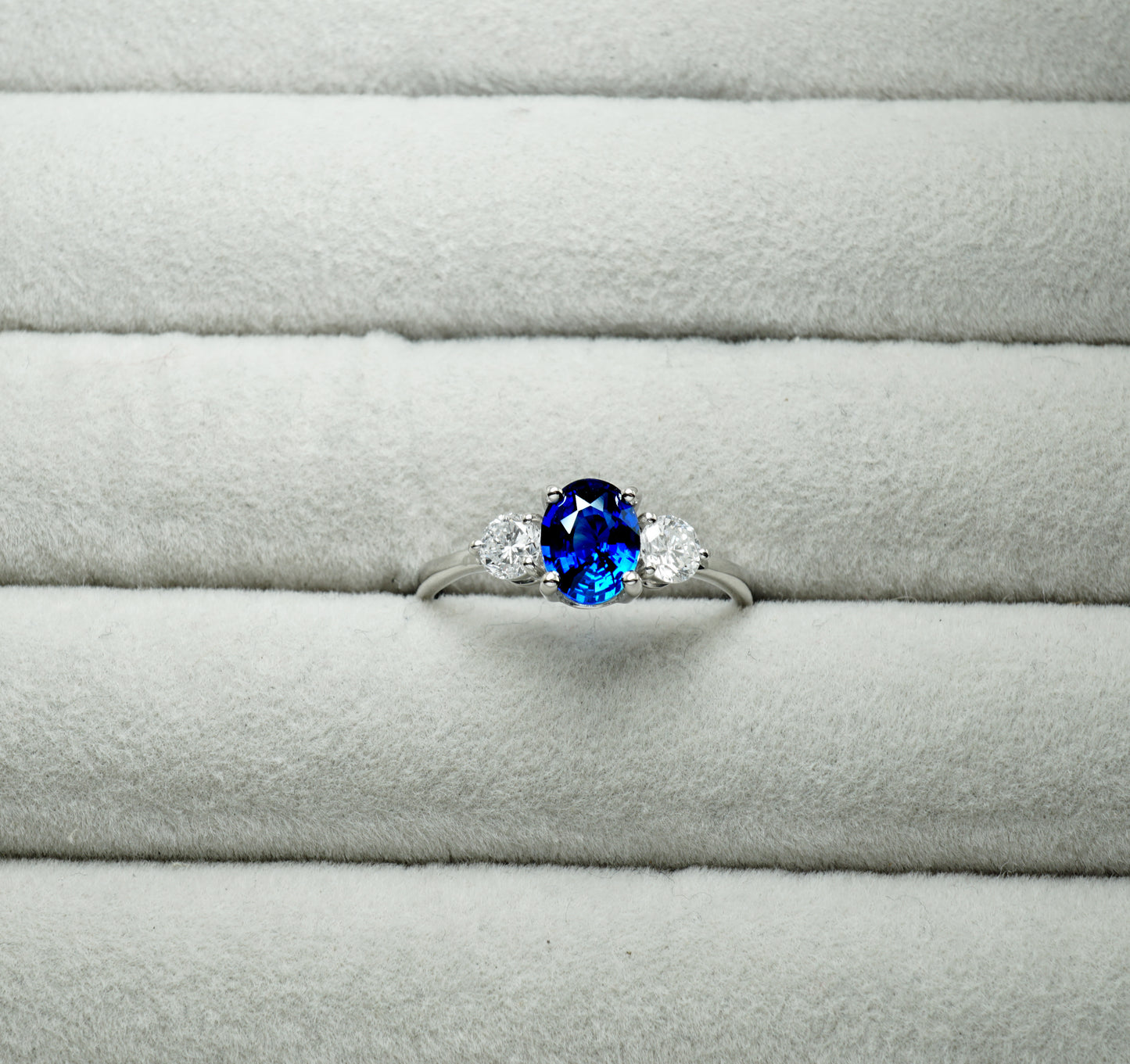 サファイア リング