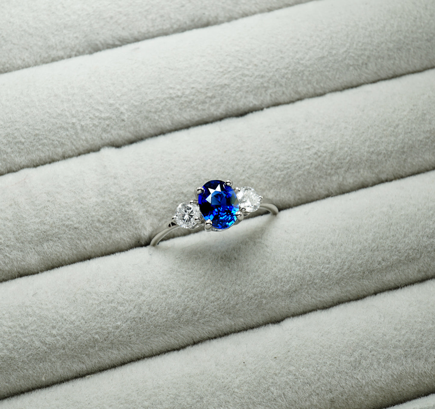 サファイア リング