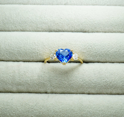 サファイア リング