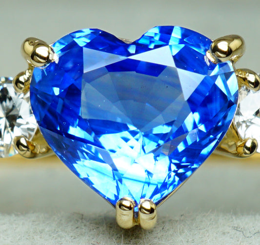 サファイア リング