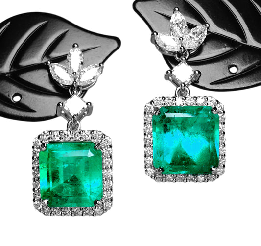 エメラルド ピアス