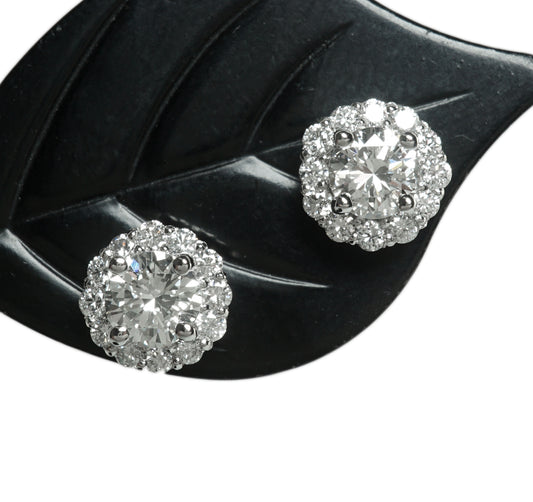 ダイヤモンド ピアス