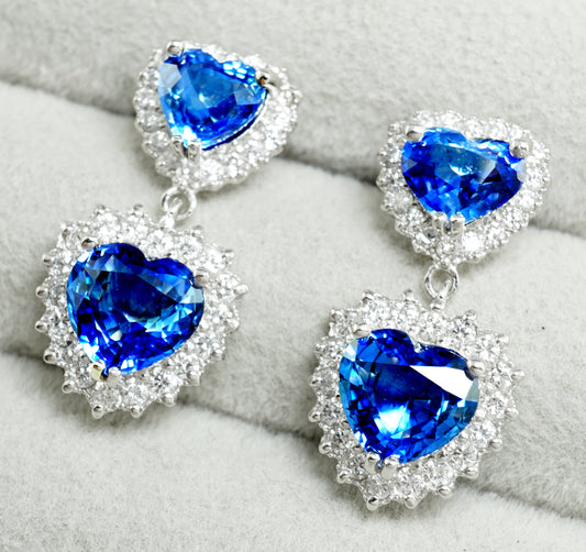 サファイア ピアス