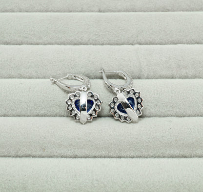 サファイア ピアス