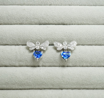 サファイア ピアス