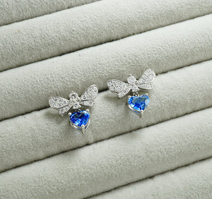 サファイア ピアス