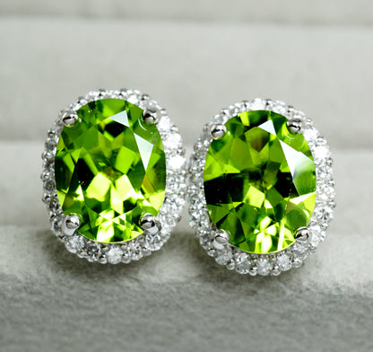 ペリドット ピアス