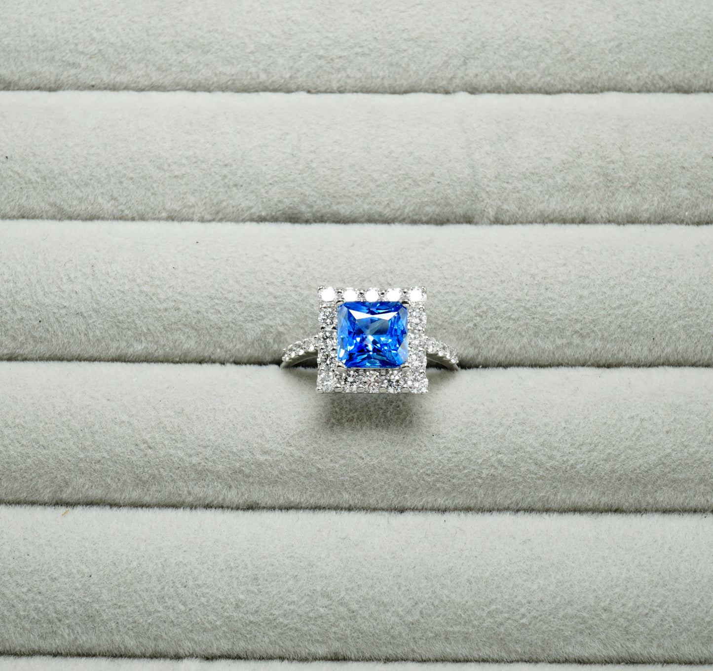 サファイア リング